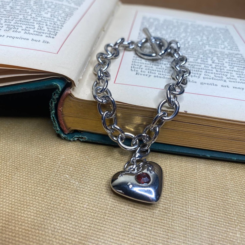 Vintage Heart Charm Red Jewel Bracelet - Picture 4 of 6